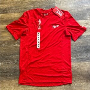 Milwaukee Workskin Red Short Sleeve Men's Tee NEW WITH TAGS NWT